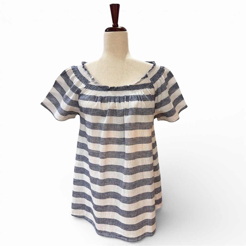 BeachLunchLounge NWT Gayle Navy White Stripe On/Off Shoulder Linen Cotton Top M